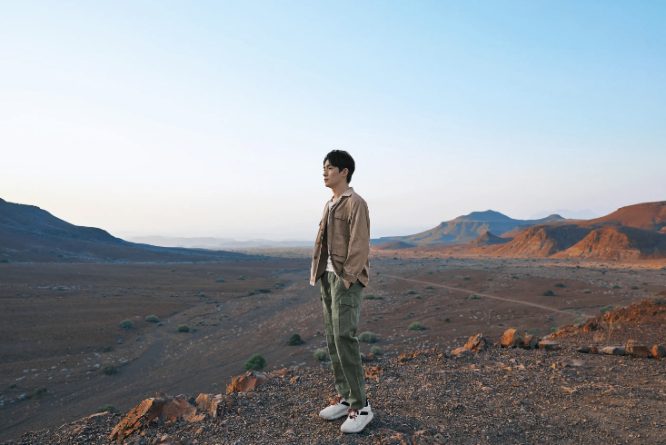 朱一龙的颜值是成长的见证,他不在乎颜值,只在乎能不能演好角色