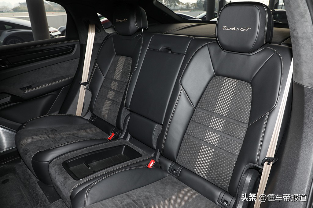 新车｜纽北SUV“圈速王”保时捷Cayenne Turbo GT静态解析
