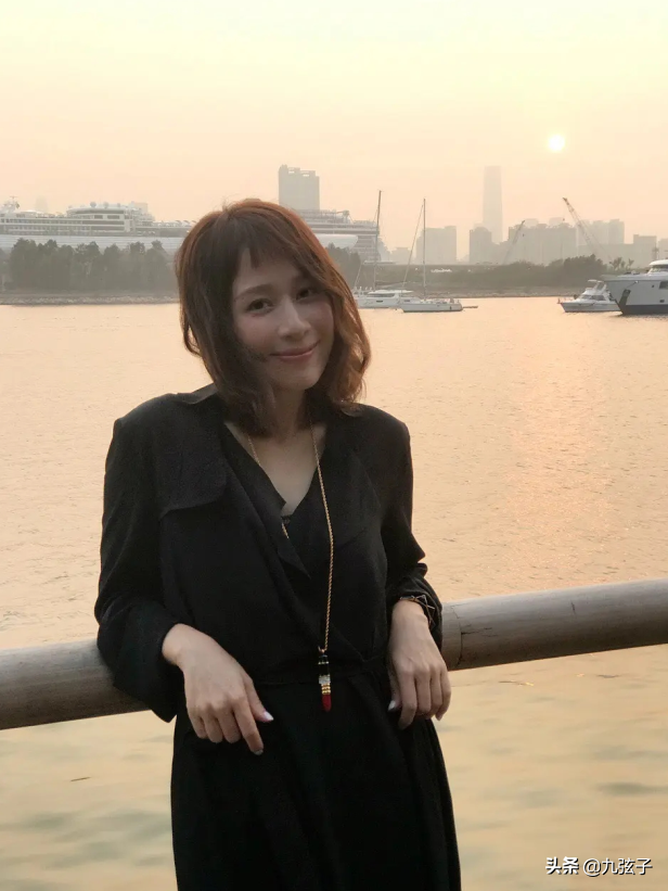 刘恺威的前女友，扛着“小刘嘉玲”招牌的邝文珣，为何红不起来？