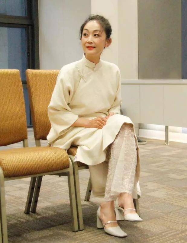 演员陈瑾:一辈子吃穿不愁,为何与哥哥相约一生不结婚不生育?