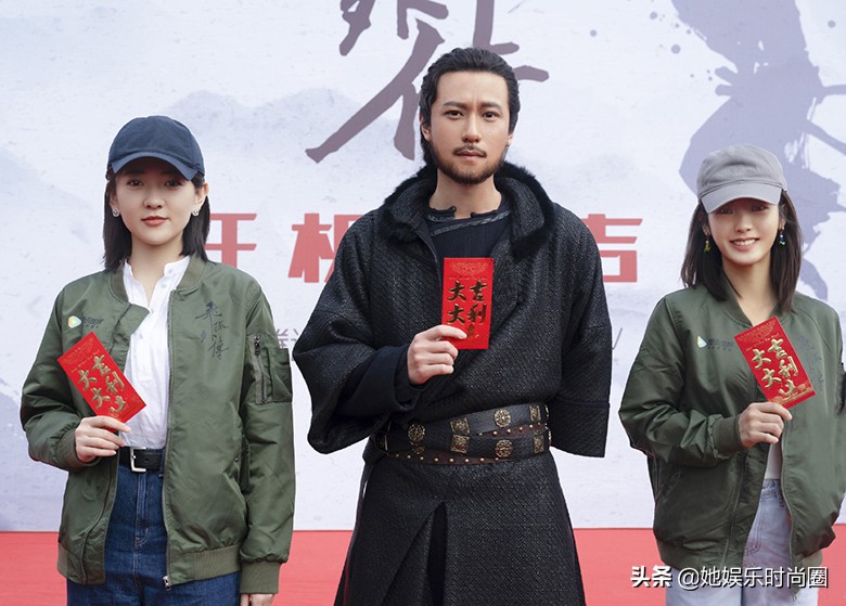 秦俊杰带来一部金庸武侠剧，化身少年英雄，坐拥两大实力女神