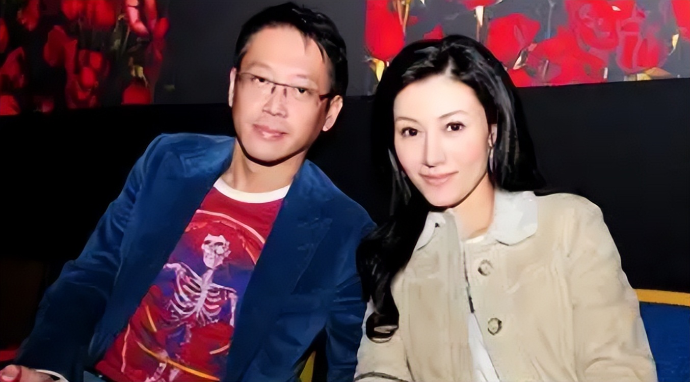 李嘉诚花3000万带她回家,让刘銮雄认怂,港姐李嘉欣究竟有何魅力