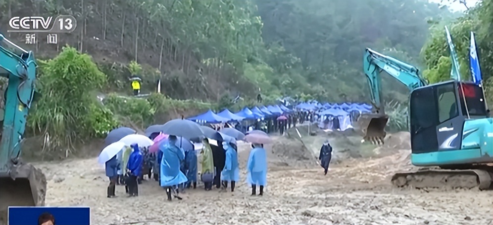 机组空管接力呼唤MU5735录音曝光！救援现场发现人体组织碎片
