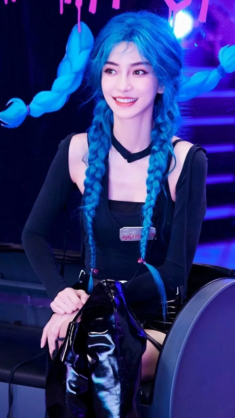 杨颖：这种装扮，挺美的