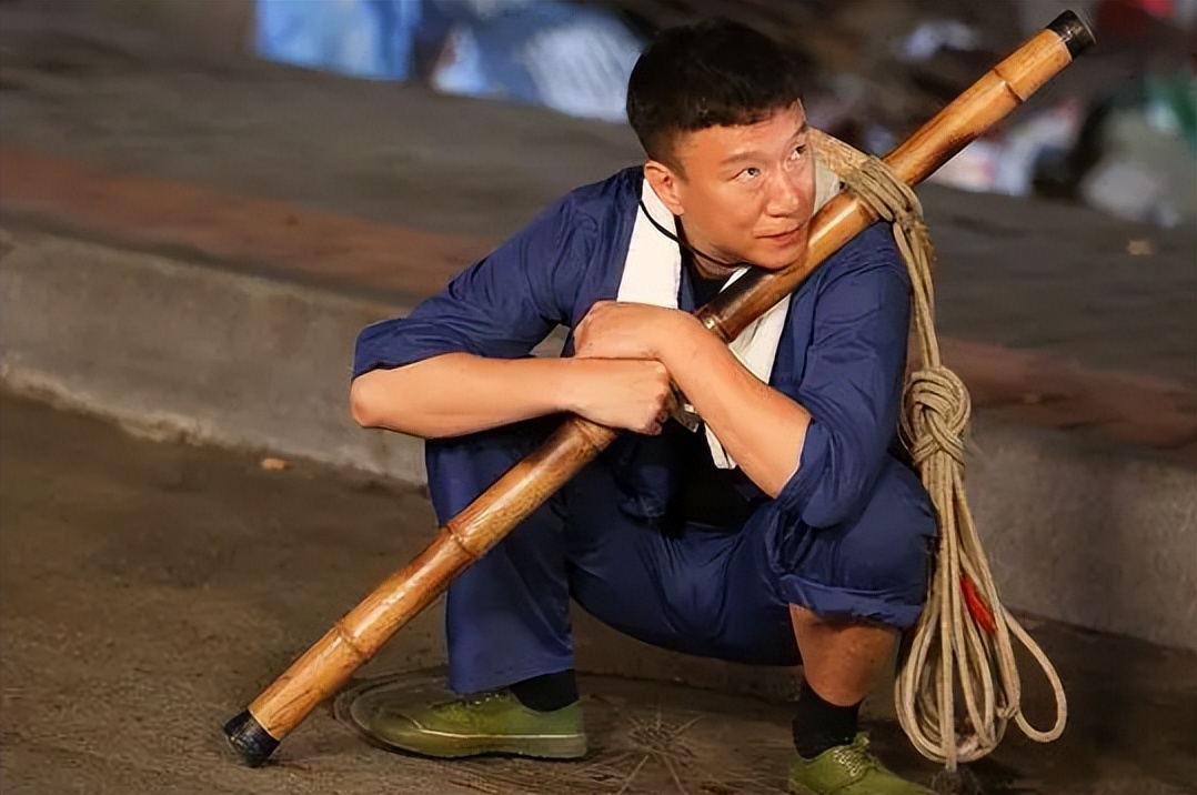 娱乐圈的残酷,在"跌下神坛"的孙红雷身上,体现得淋漓尽致-蘑菇号