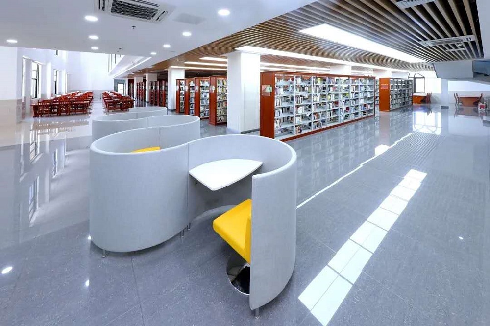 坐落于祖国最南端！这所高校承百年历史，风光秀美，实力强劲