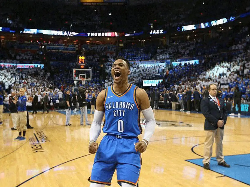 nba有哪些霸气的球星（NBA五大怒吼名场面：詹姆斯霸气，威少耿直，波什怒吼最经典）