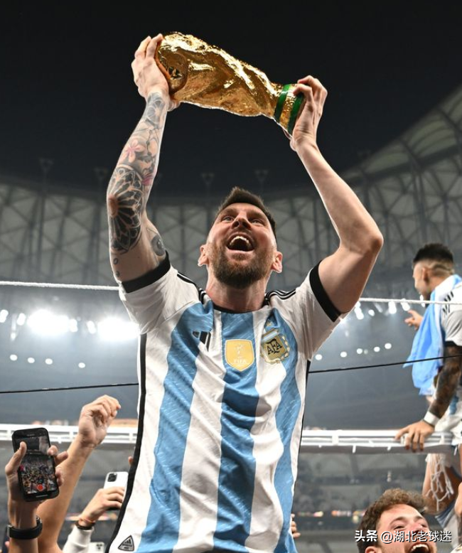 2010南非世界杯排名（BBC票选21世纪最佳世界杯引争议！卡塔尔第1，韩日第2，南非垫底）