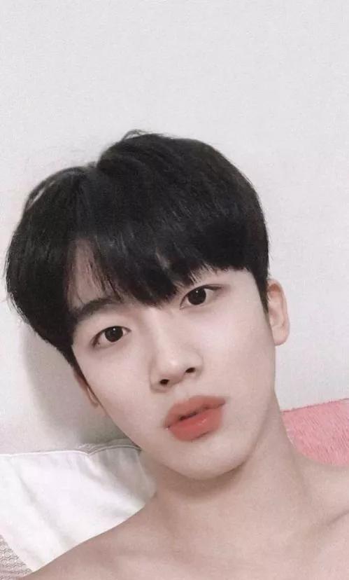 刘在石确诊新冠，韩娱是真不把艺人当人啊