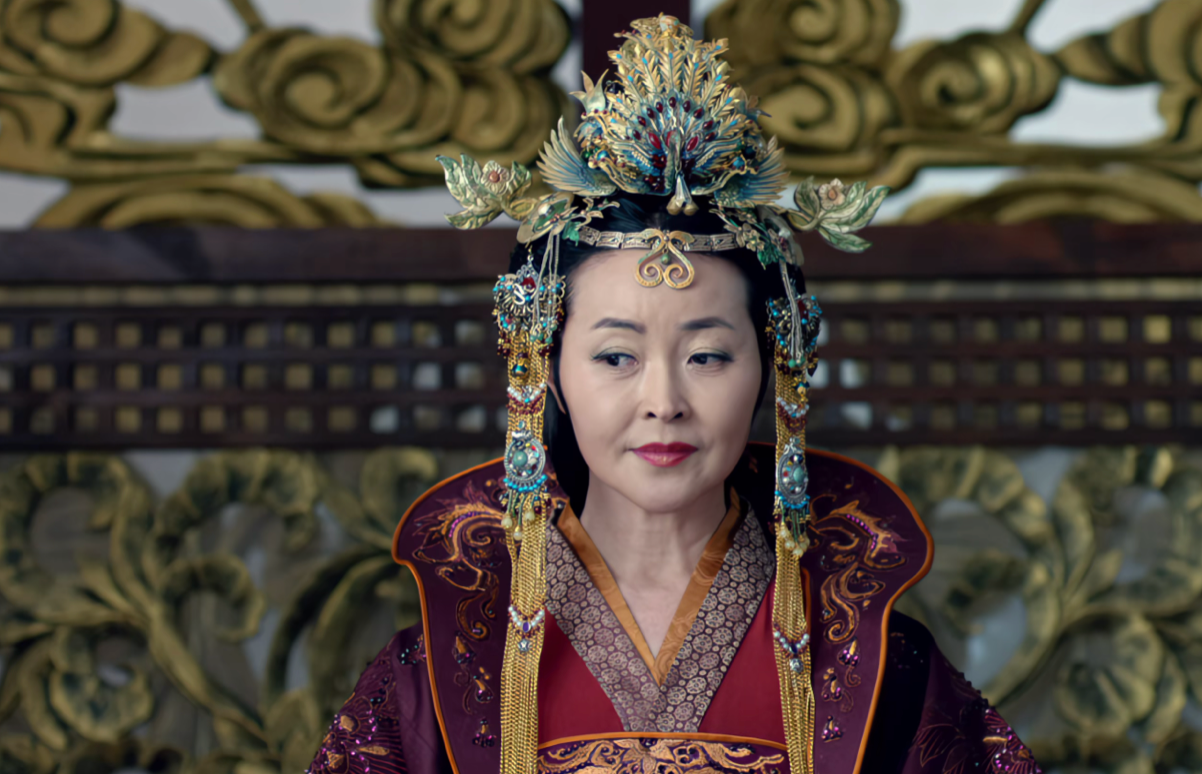 琅琊榜里，言皇后拿着女强文的剧本，为何却将一手好牌打得稀烂？