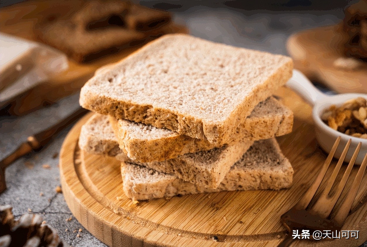 苏打饼干吃了会胖吗（减肥期间3款零食碰不得个热量爆表）