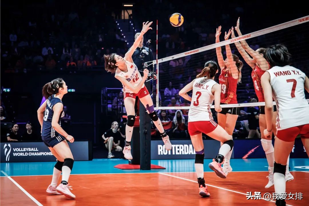 2021女排世锦赛中国对意大利(第六个3比0!