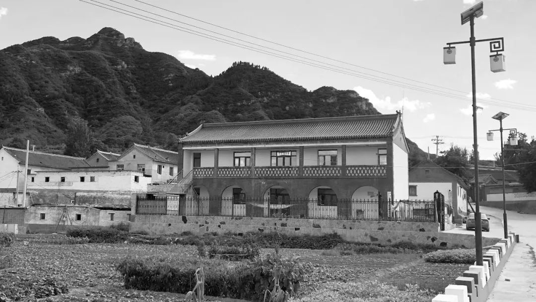 保定市易县村庄，一个142平方公里的“建筑试验场”