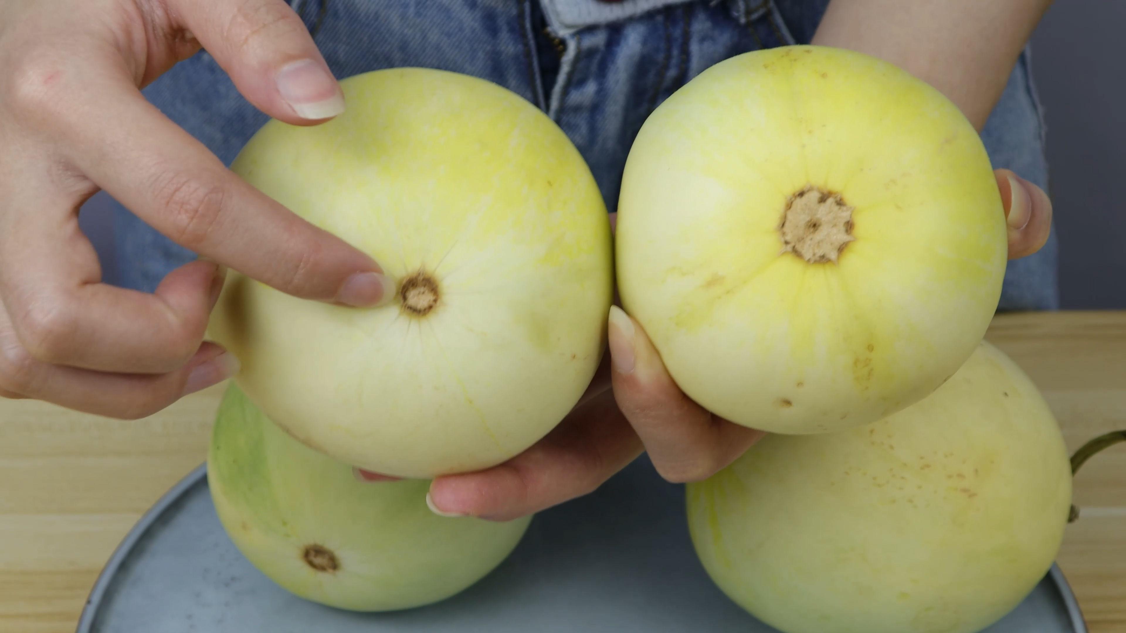 小香瓜(香瓜甜不甜,看这5点就知道了,一挑一个准,什么品种香瓜都适用)