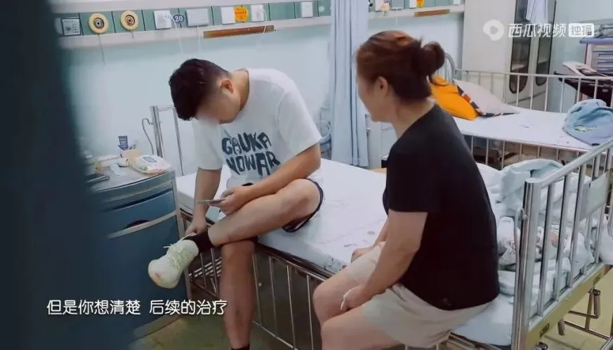 “3岁男孩下体裂伤,被亲妈踹的?”家长必看