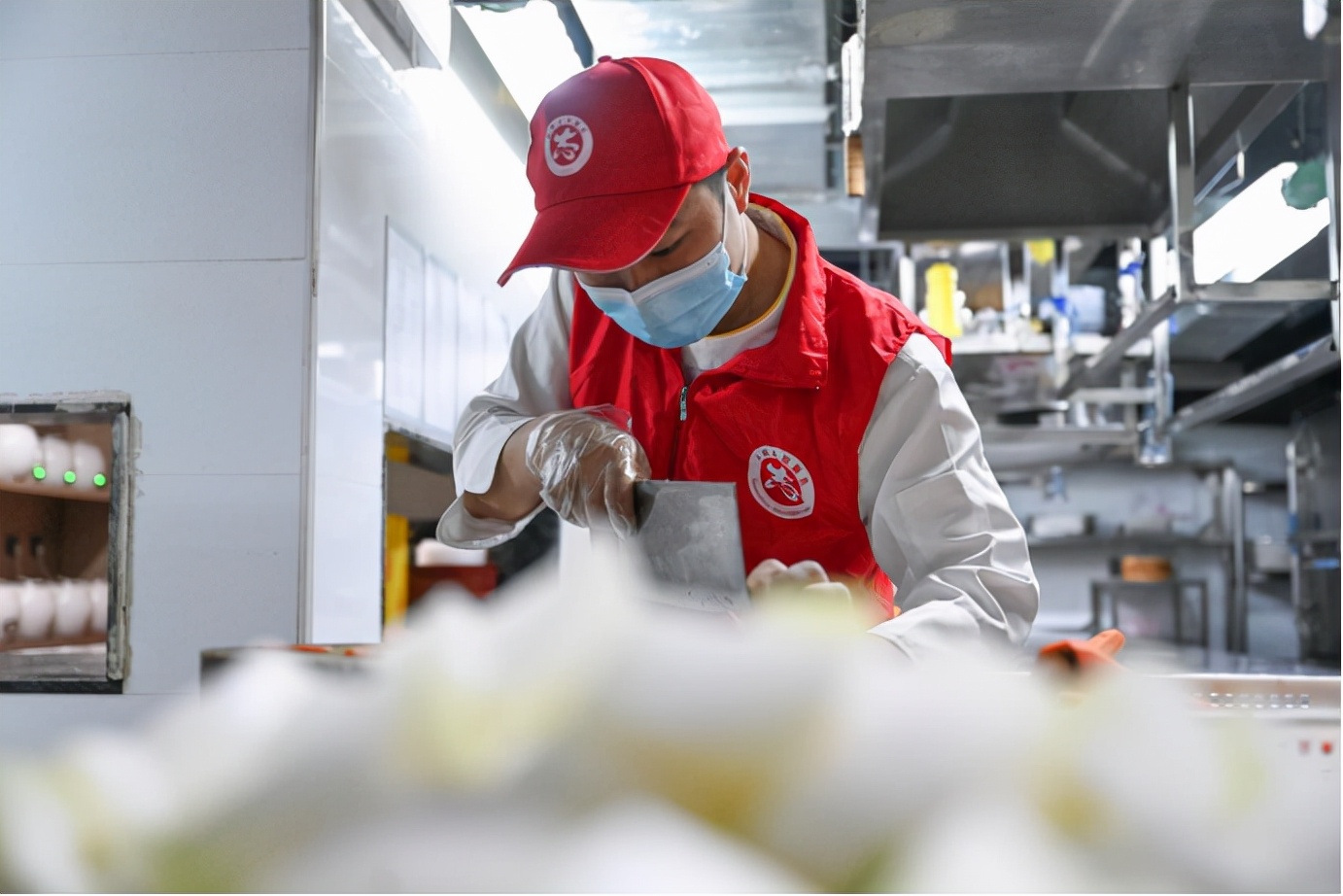 10000份爱心餐，让这座城市好暖