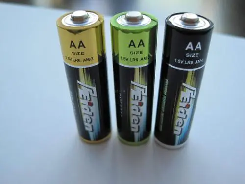 七号和五号电池哪个大（七号电池和五号电池哪个贵）-悠嘻资讯网