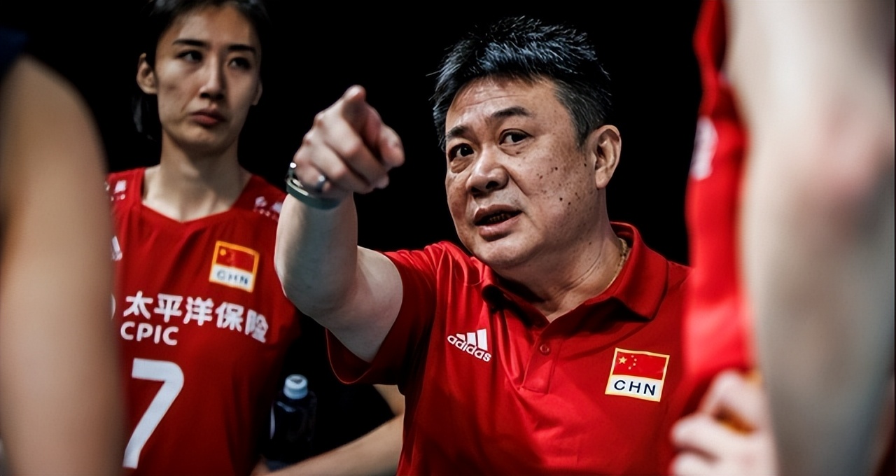 2022年女排世锦赛综述：退出强队行列，中国女排再次蛰伏