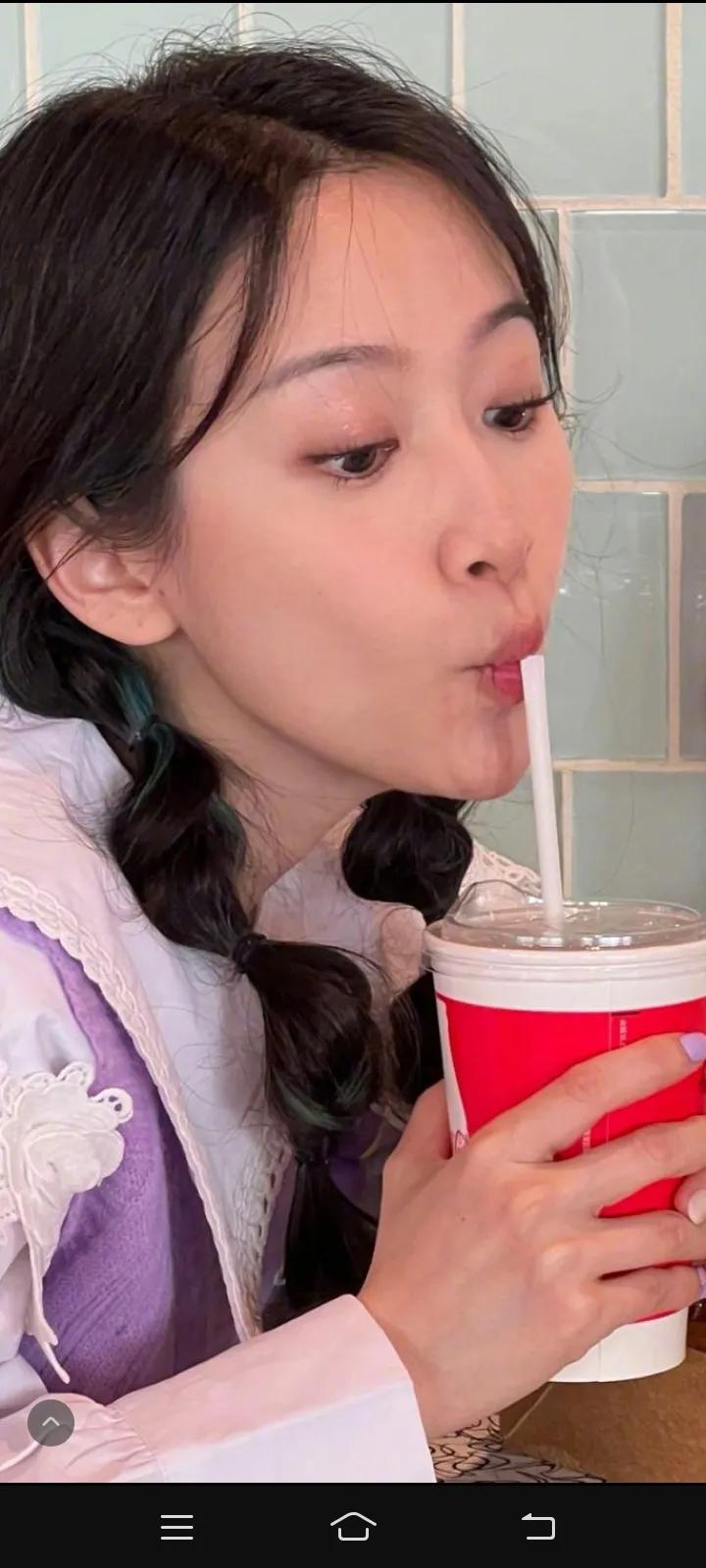 刘美含美图4
