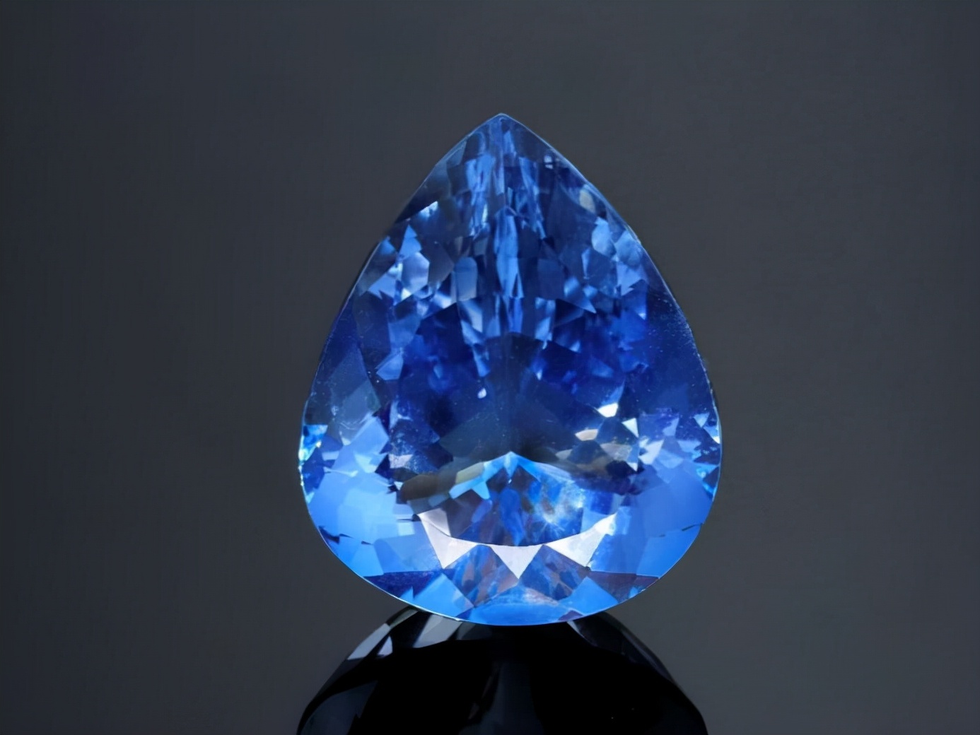 海蓝宝石老板们大揭秘:让一线告诉你海蓝宝石怎么买?