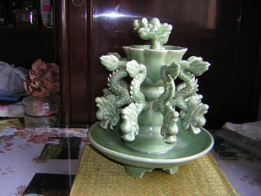 1971年国宝九龙杯离奇失窃周总理只用一招巧妙让外宾主动归还