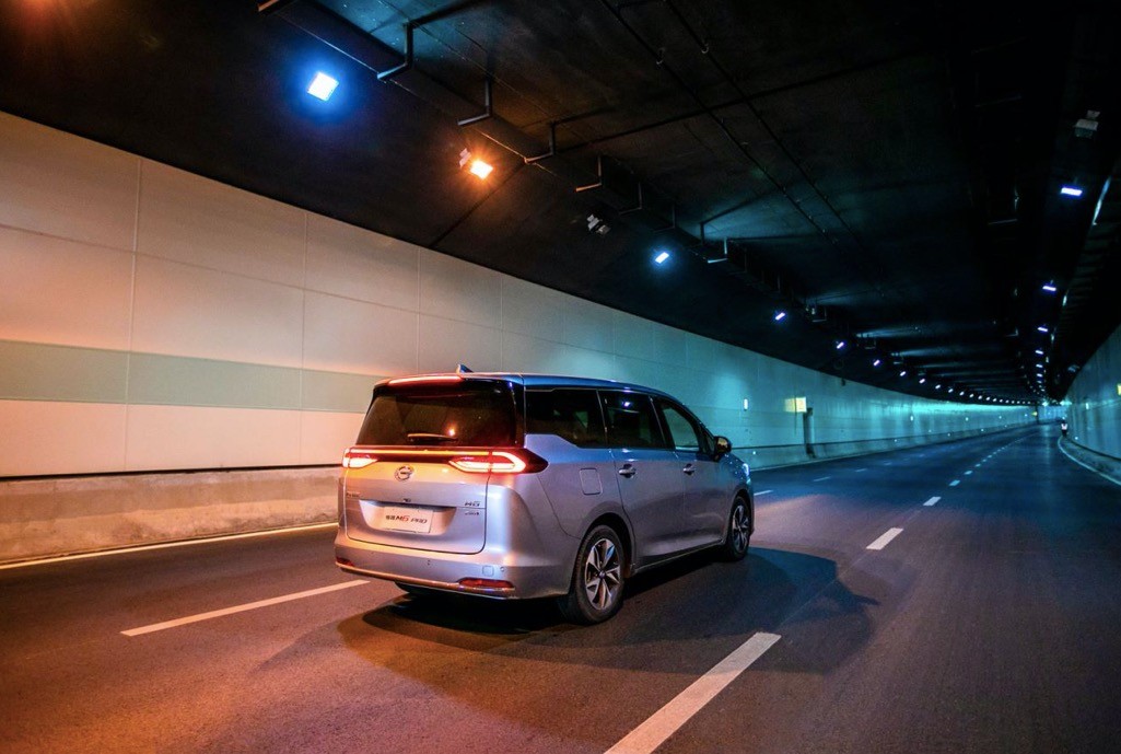 傳祺M6 PRO：奶爸神車同樣能秒變商務達人