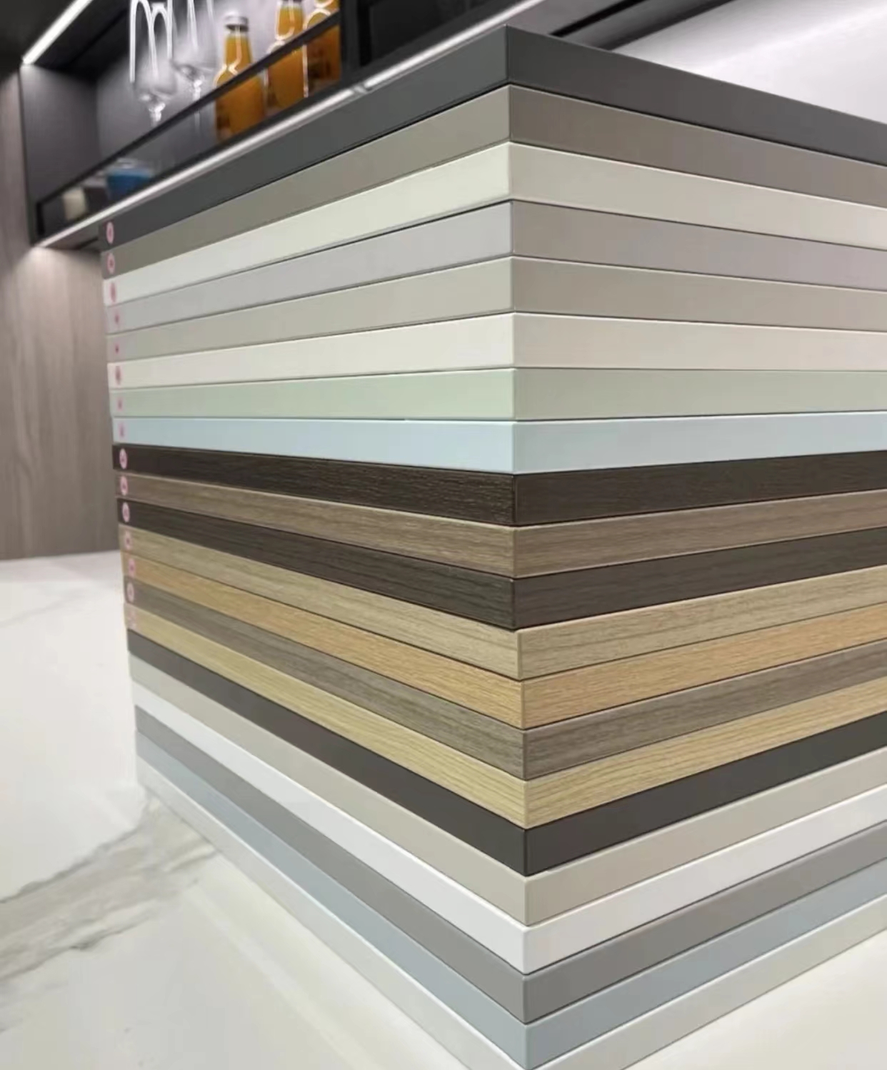 莫干山生态板e0级价格(全屋定制的板材有哪些品牌) - 价格百科