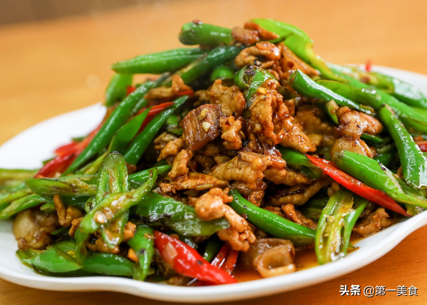 猪肉怎么炒好吃又简单(猪肉怎么炒好吃又简单的做法大全) - 风集网