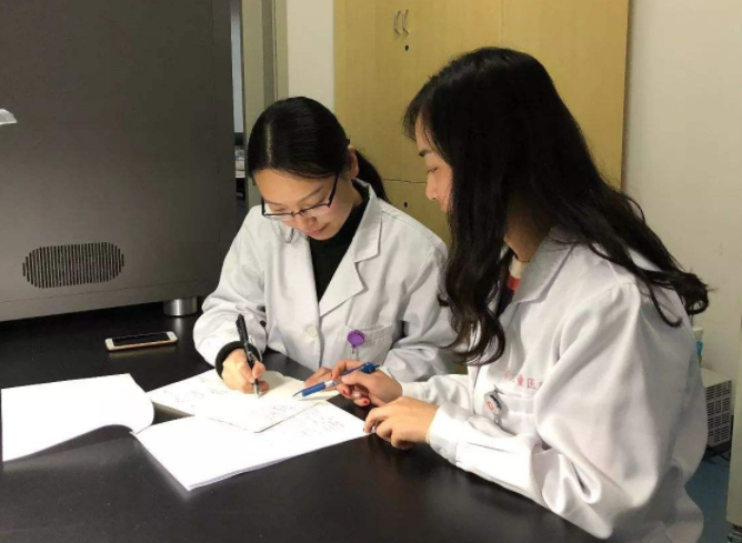 医学院“四大天王”退位让贤？最新排名出人意料，华西医让人遗憾