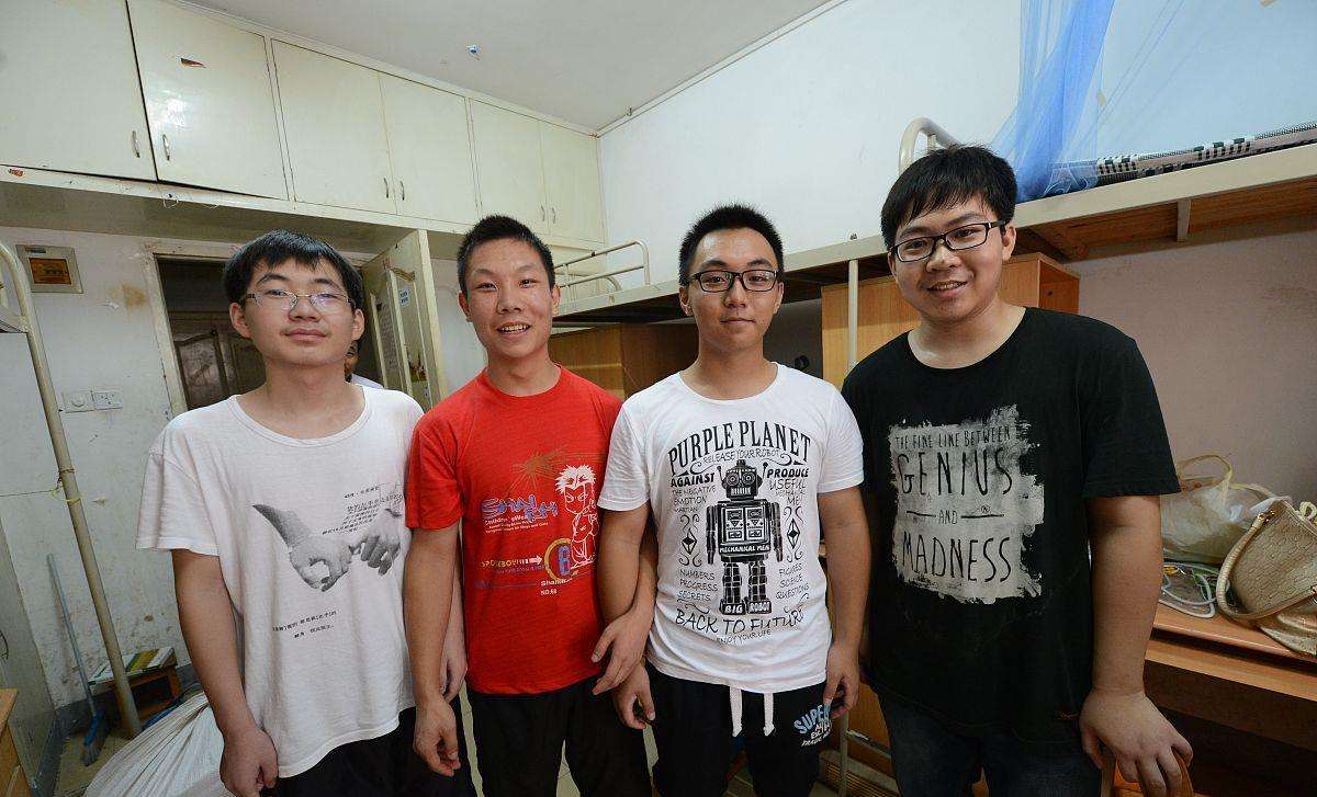 2022年考研学生须注意，这些院校不再提供宿舍，读研花销又增多了