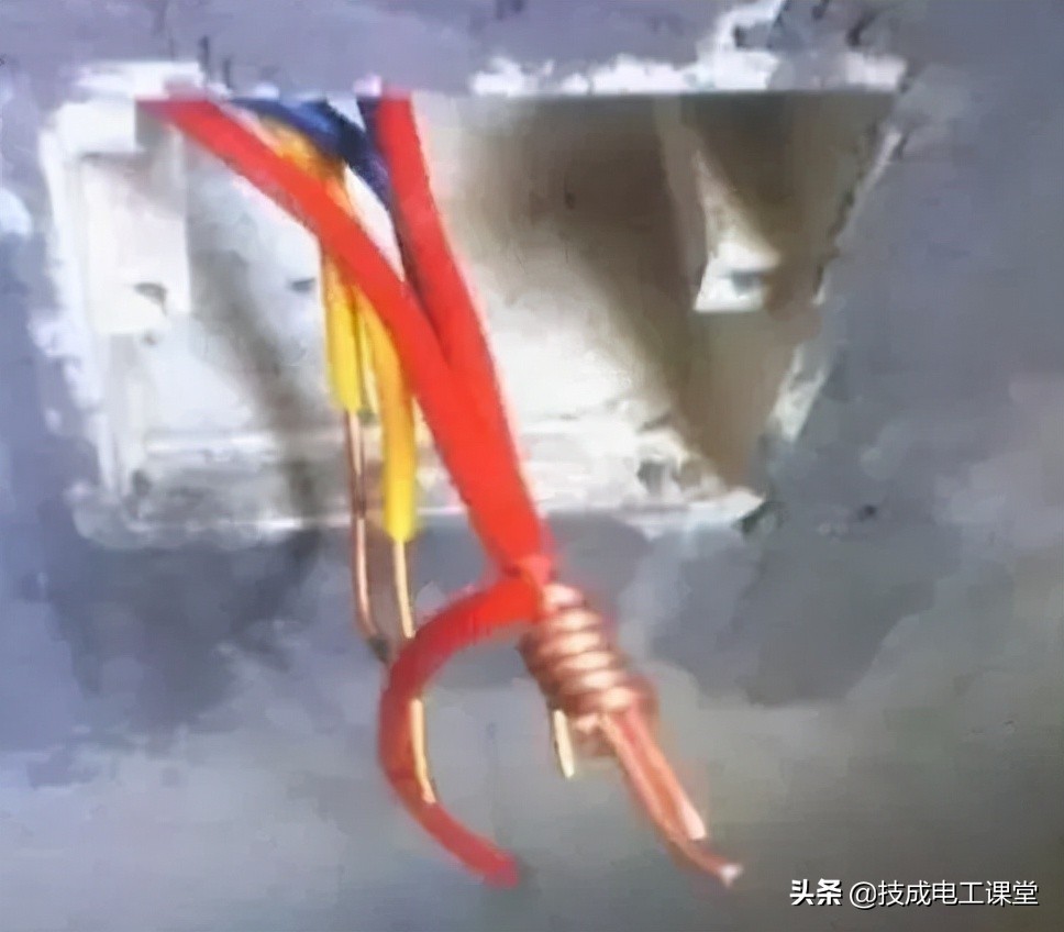 别再被骗了！这才是正规的电线接头解法