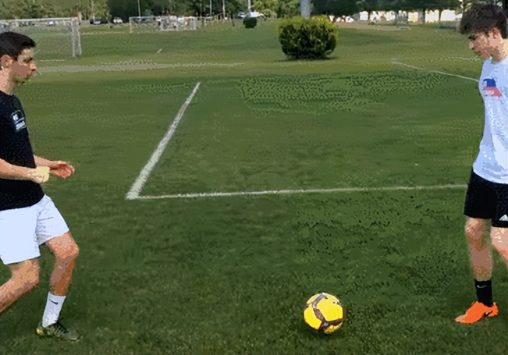 足球特定15分钟什么意思（深圳王之者足球：踢足球，一定要学会用最优美的场上语言交流）