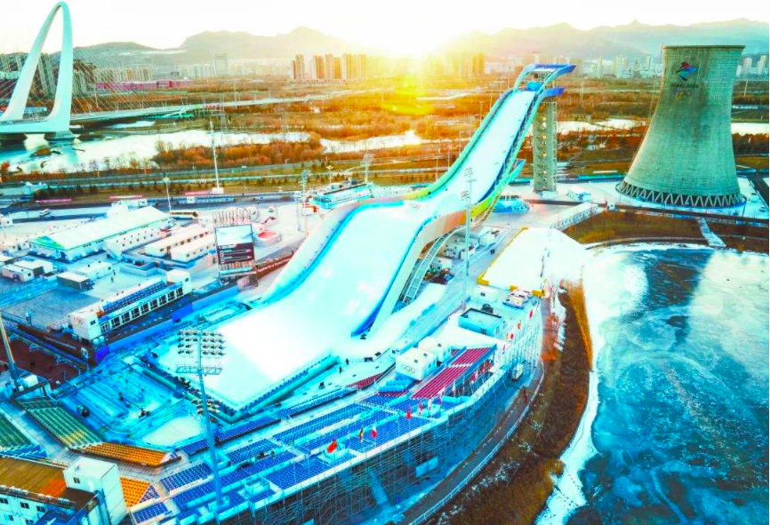 中国2008年奥运会赚了多少钱(投资2000亿办北京冬奥会，对中国有何影响？或将打造万亿冰雪产值)