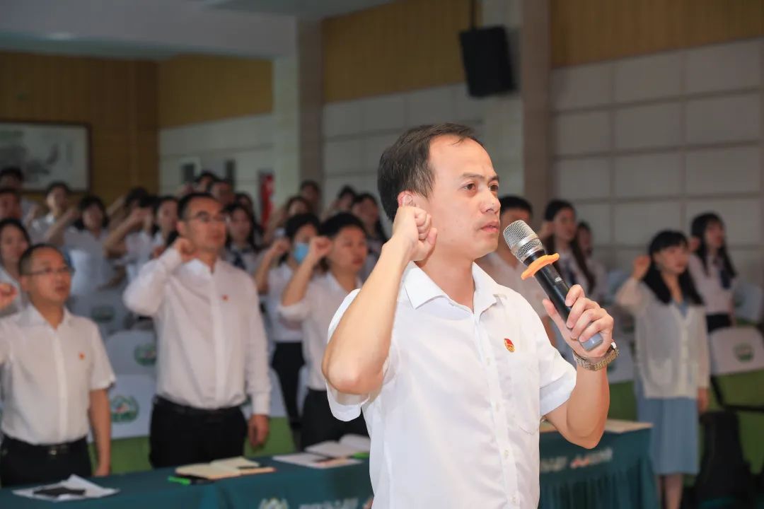 青春正当时 永远跟党走成都市双流区东升迎春小学