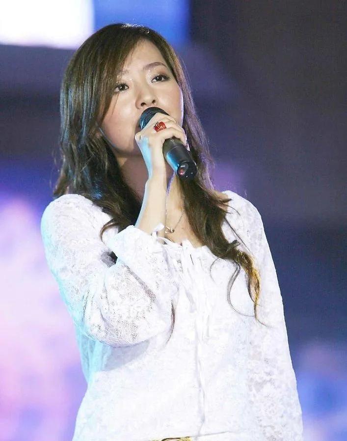 喜欢张靓颖的歌声