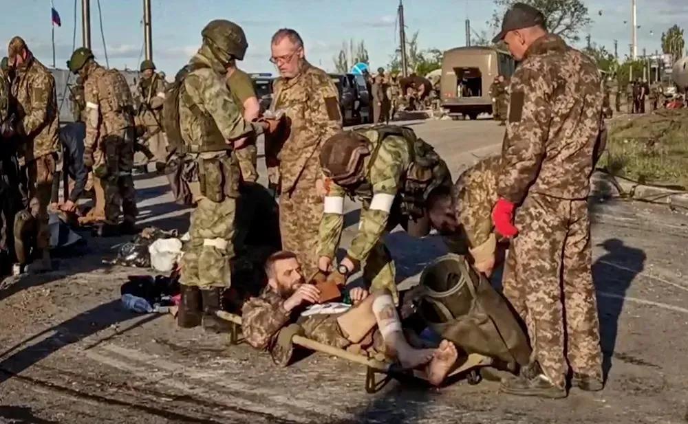 刚刚，全部投降，这是自寻死路