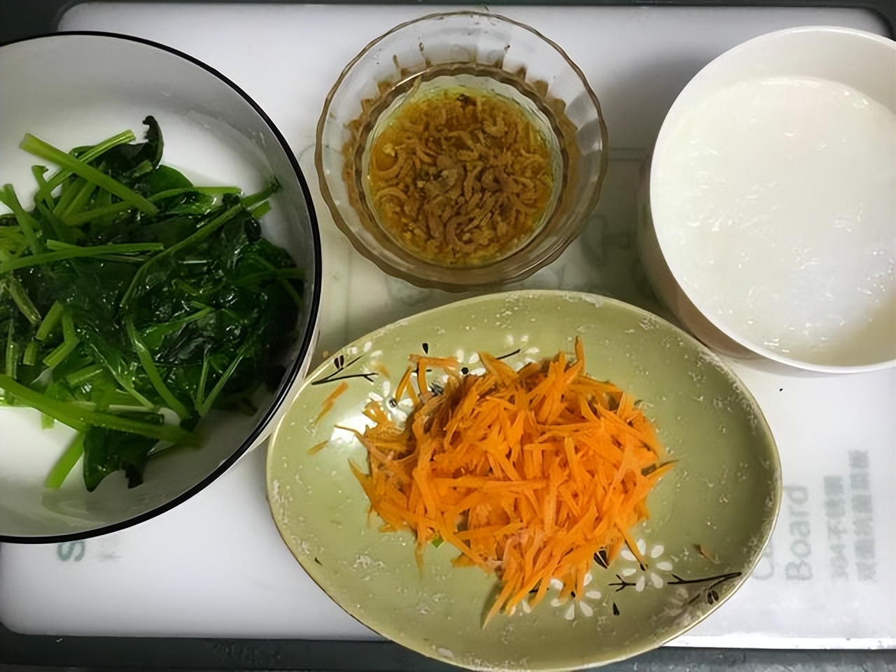 图片[3]-【凉拌菠菜粉丝】做法步骤图 补铁补血又美味 滋补润燥不上火-起舞食谱网