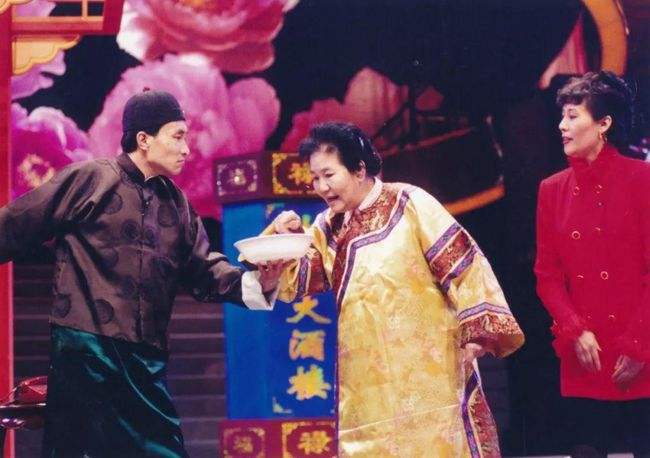 冯巩们别吵了管理层不改变谁也救不了中国足球我说的