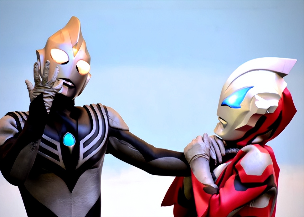 迪加奥特曼资料(迪迦奥特曼大百科:圆谷给迪迦安排了9种形态,闪烁形态