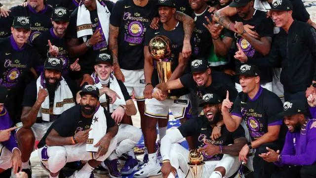 nba大事件有哪些2019（盤點本賽季十大熱門事件！雷霆三少成反面教材，勇士花3.46億奪冠）