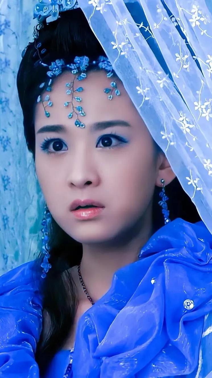 清纯小白兔+暗黑霸王花，又甜又盐坏起来带感的女演员盘点