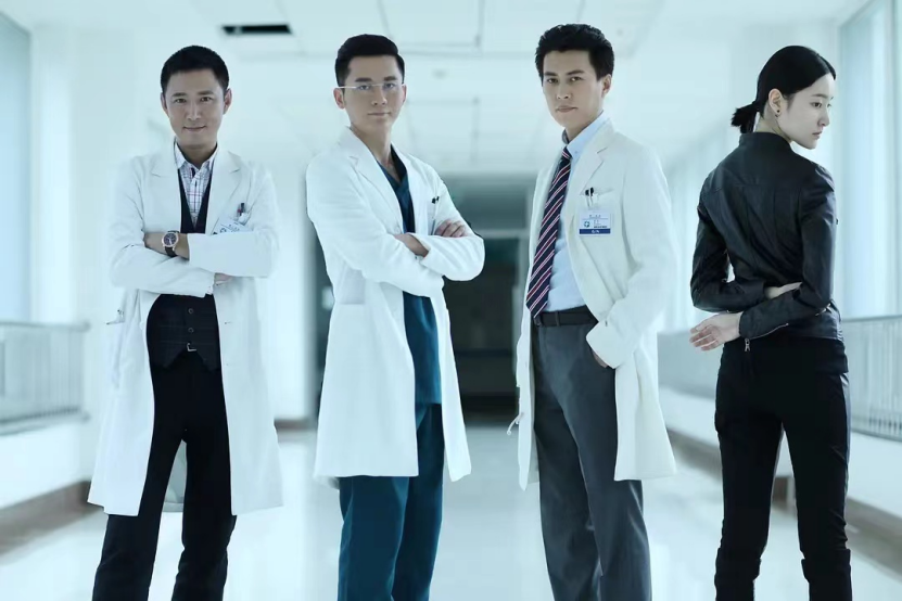 产科医生全部演员表(5部高分医疗剧，靳东占了两部，9年前这部剧百看不腻)