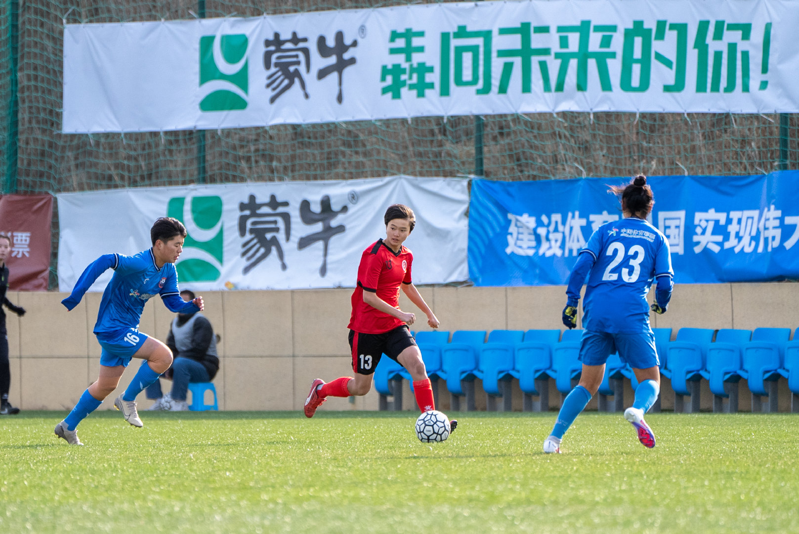 第二届中国青少年足球联赛开赛：规模更大，比赛更多，赛制更稳定
