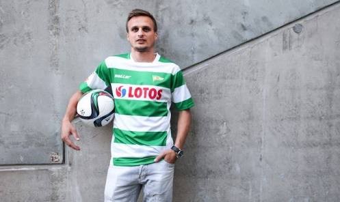 拉维奇什么水平（足坛奇葩故事(34)：拉维奇差点加入了黑社会？前科隆中场有4个肾）-华海博客