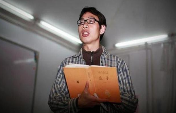 汶川地震时，扔下学生独自逃跑的老师，唯有我女儿可以用生命保护