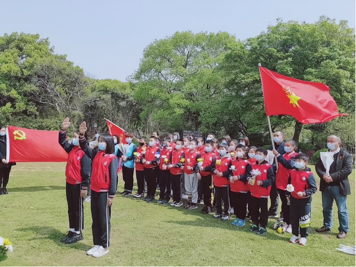 武漢市東湖小學(xué)：緬懷先烈慎終追遠(yuǎn)，生態(tài)清明少年先行