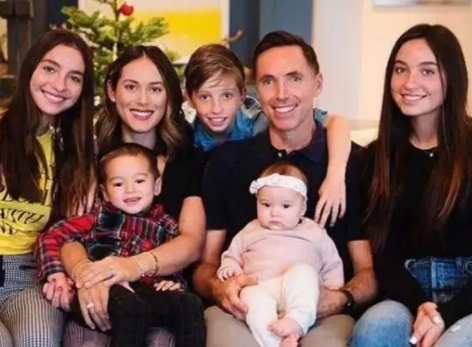 纳什妻子生黑人是真的吗（纳什二婚娇妻太美！前妻为自己生下黑人小孩，孩子亲生父亲是队友）