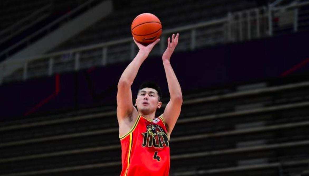 最强的锋卫摇摆人（CBA联盟球迷公认最强五人组，所有球员攻守平衡特点鲜明）