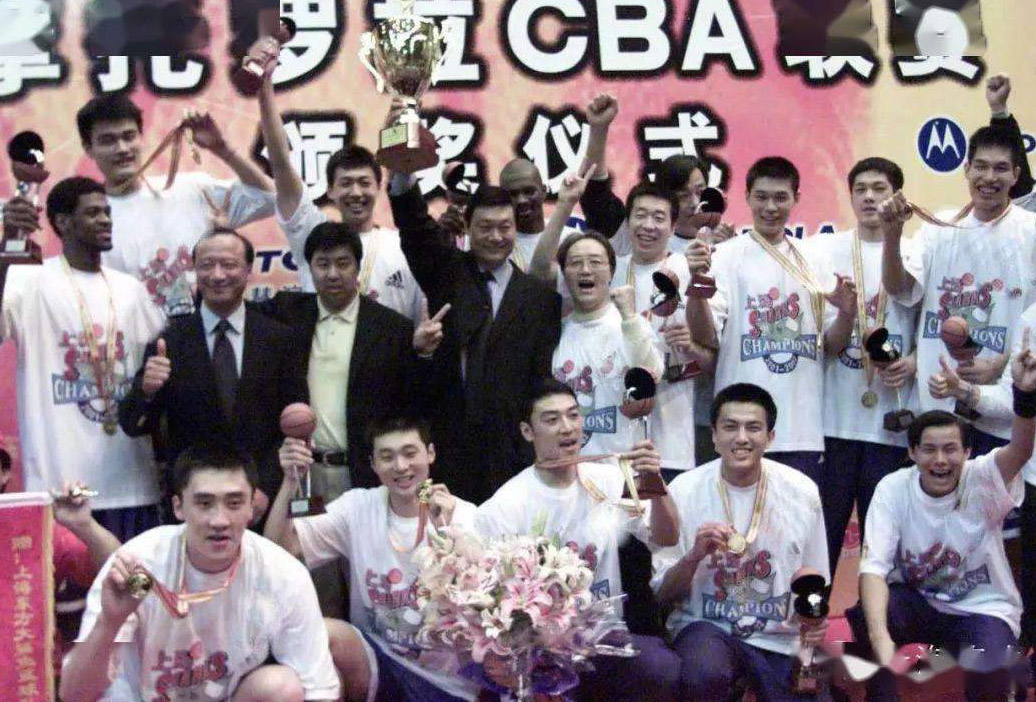 cba冠军历届冠军2020（CBA男篮职业联赛难以超越神奇纪录盘点，有哪些著名球星球队？）
