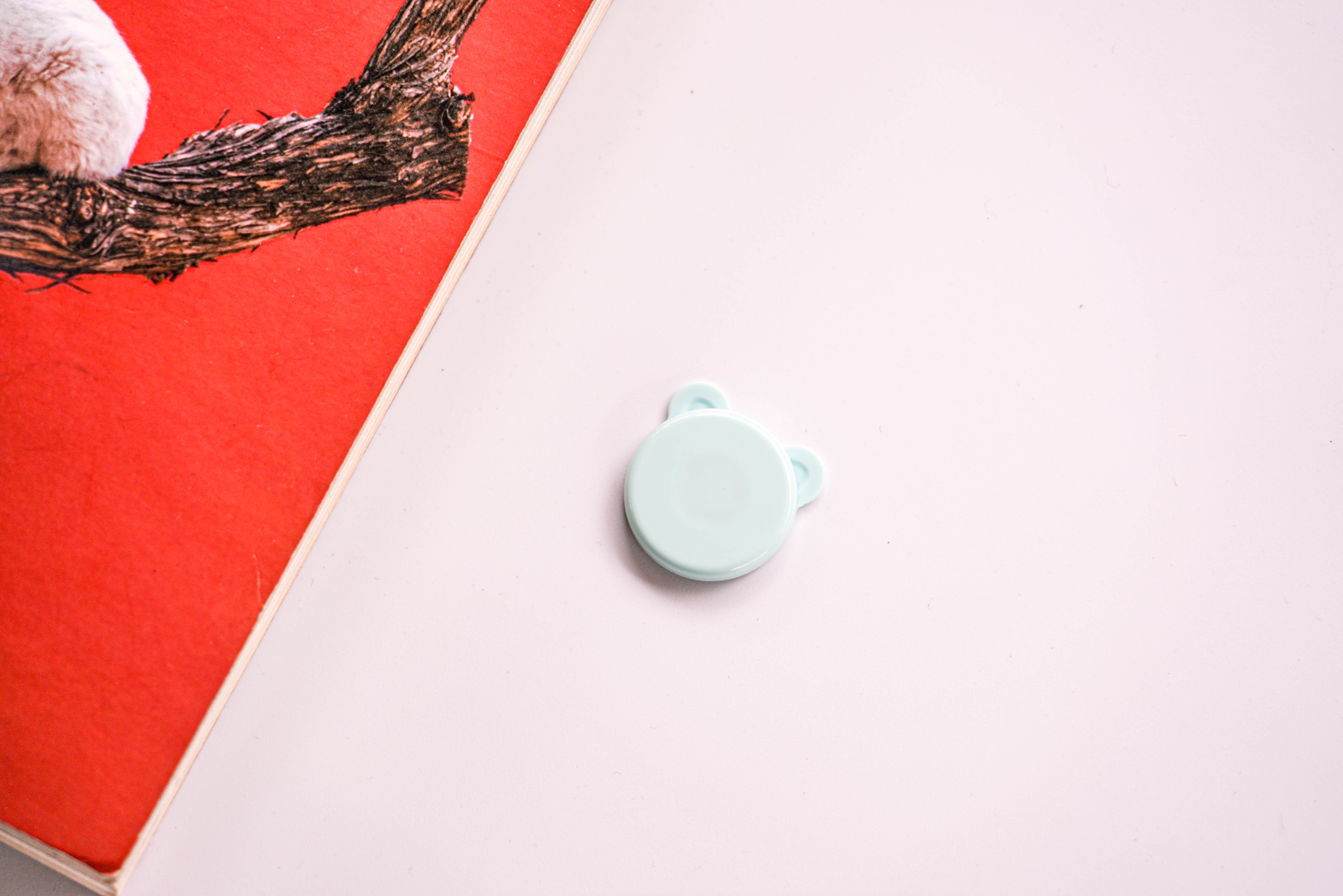 小孩发烧测体温很麻烦？刷芯无线电子体温计体验